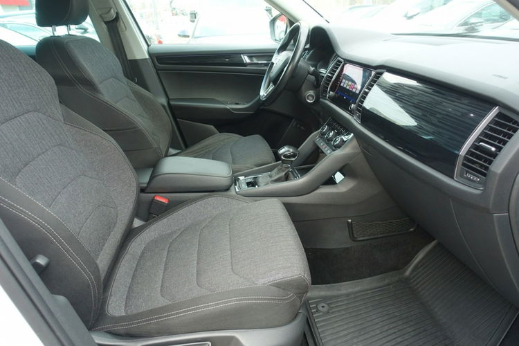 Skoda Kodiaq R e z e r w a c j a zdjęcie 15