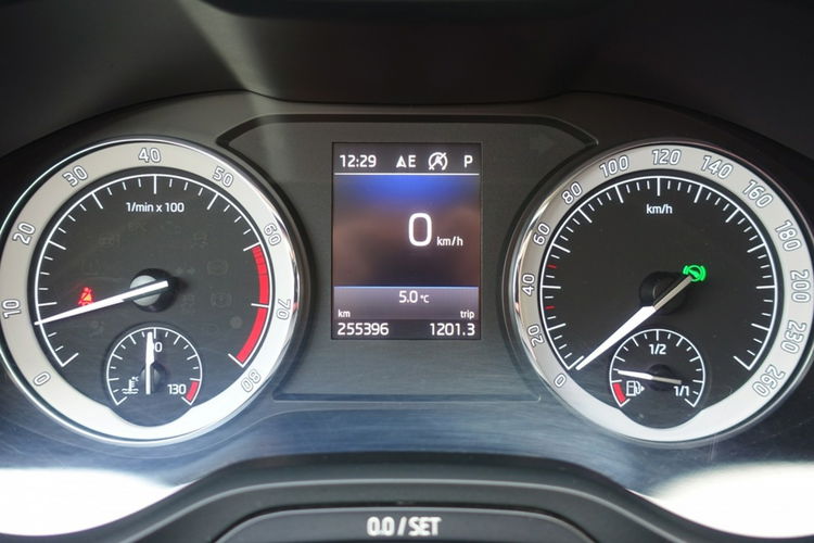 Skoda Kodiaq R e z e r w a c j a zdjęcie 20