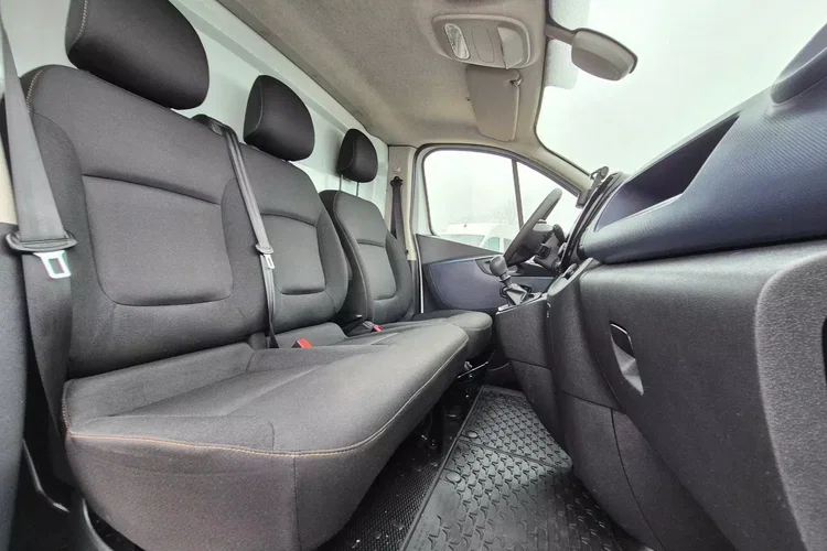 Opel Vivaro L2H1 42999zł NETTO 1.6CDTi/125KM zdjęcie 26