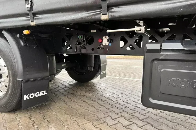 Kogel Firanka standard full opcja z Niemiec 2022/23 paleciarka zdjęcie 12