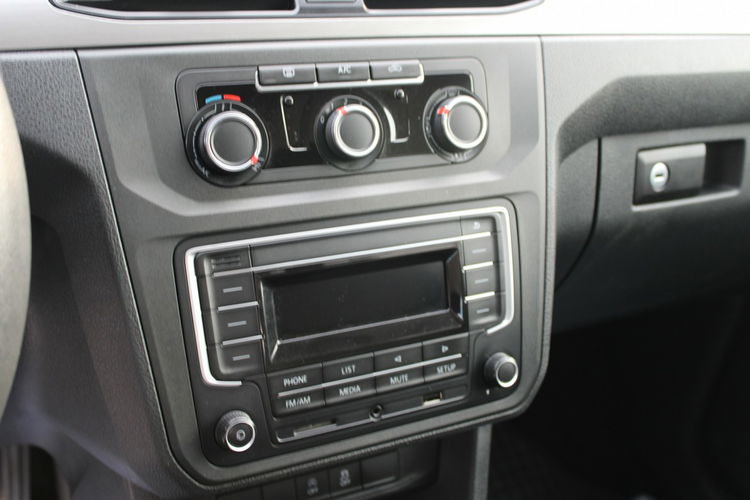 Volkswagen Caddy 2.0 Tdi Scr Bmt 5-Bieg. 102kmTrendline mały mpv zdjęcie 19