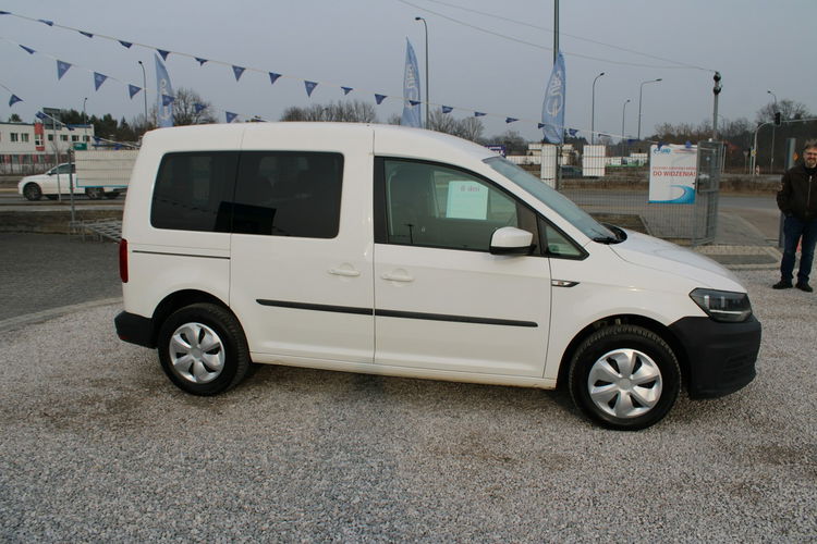 Volkswagen Caddy 2.0 Tdi Scr Bmt 5-Bieg. 102kmTrendline mały mpv zdjęcie 4