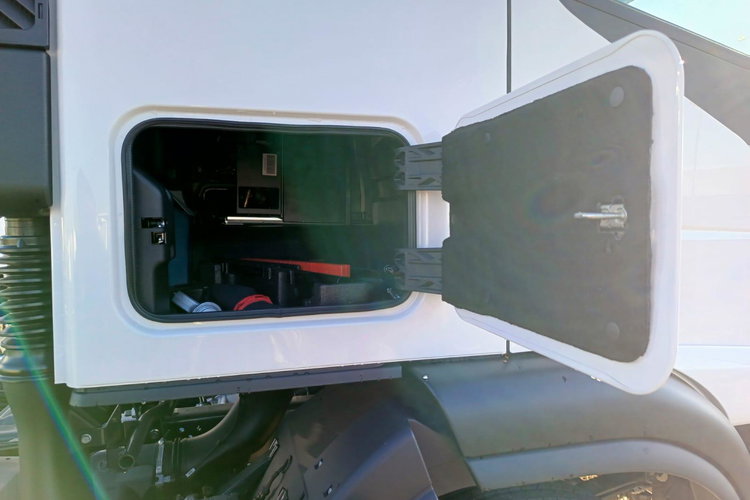 Iveco Eurocargo ML160E28/P zdjęcie 21