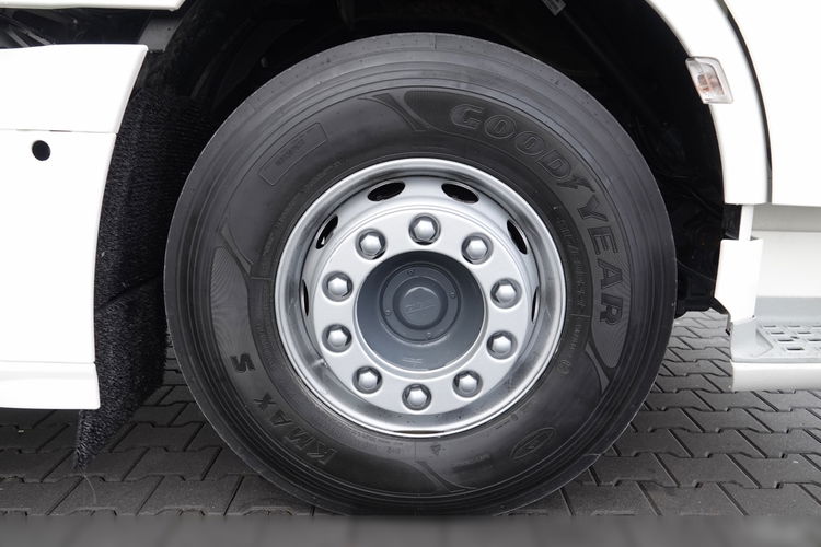 DAF XF 480 / RETARDER / HYDRAULIKA / CAŁY NA PODUSZKACH / PEŁNY ADR / KLIMA POSTOJOWA / OPONY 100% / SPROWADZONY / PO KONTRAKCIE SERWISOWYM zdjęcie 20