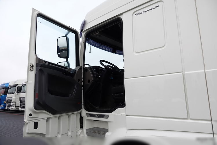 DAF XF 480 / RETARDER / HYDRAULIKA / CAŁY NA PODUSZKACH / PEŁNY ADR / KLIMA POSTOJOWA / OPONY 100% / SPROWADZONY / PO KONTRAKCIE SERWISOWYM zdjęcie 23