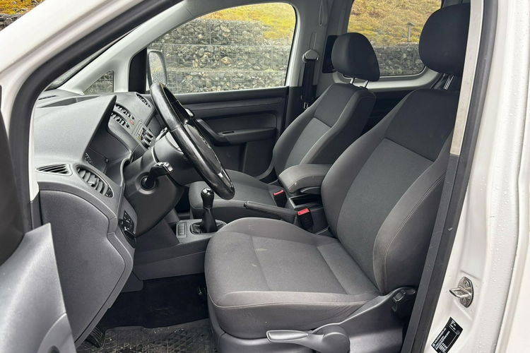 Volkswagen Caddy 2.0 MPI 109 KM 5 osobowy MAXI NOWY Gaz/LPG zdjęcie 14