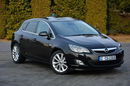 Opel Astra Skóry Duża Navi bi-xenon Szyber Ledy 2xParktr.Chrom Cosmo Alu 18" zdjęcie 2