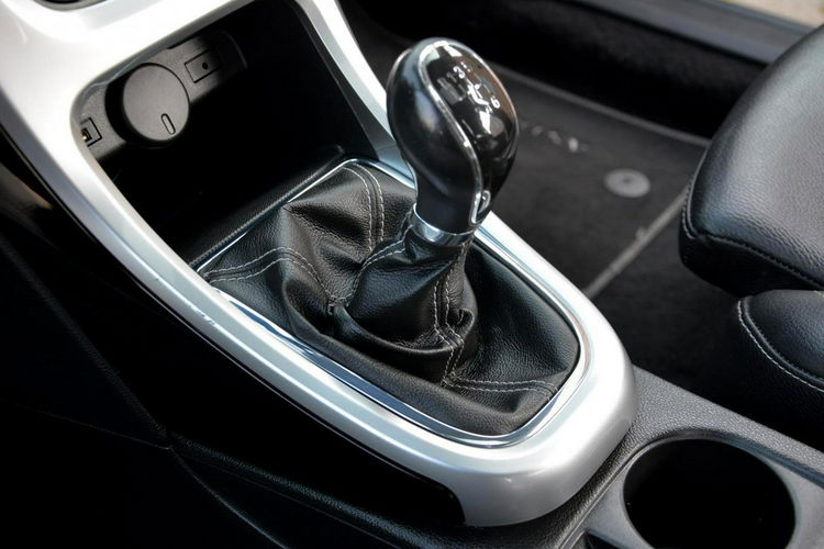 Opel Astra Skóry Duża Navi bi-xenon Szyber Ledy 2xParktr.Chrom Cosmo Alu 18" zdjęcie 31