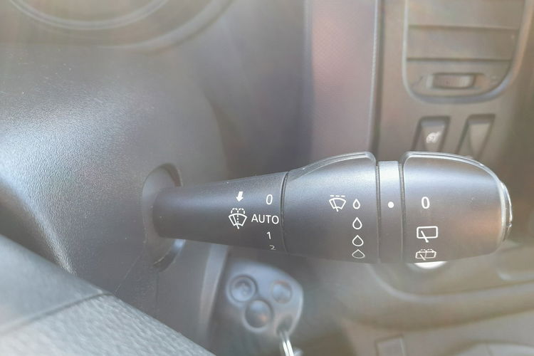 Opel Vivaro 9-cio osobowy LONG Klima kamera czujniki zdjęcie 22