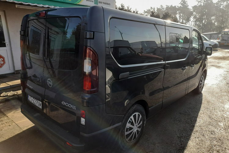 Opel Vivaro 9-cio osobowy LONG Klima kamera czujniki zdjęcie 4