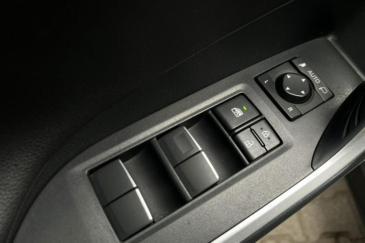 Toyota RAV-4 2.0 VVTi 173KM 4x2 COMFORT, salon Polska, gwarancja zdjęcie 19