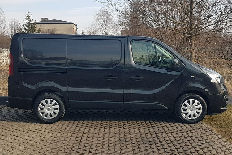 Renault Trafic VIVARO KLIMA TEMPOMAT 1.6 DCI 145 BLASZAK VAN FURGON L1H1 KRAJOWY zdjęcie 12