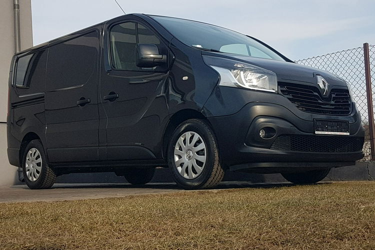 Renault Trafic VIVARO KLIMA TEMPOMAT 1.6 DCI 145 BLASZAK VAN FURGON L1H1 KRAJOWY zdjęcie 29