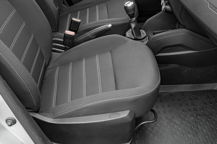 Dacia Duster DW6SU37#1.5 Blue dCi Comfort 4WD Klima Bluetooth LED Salon PL VAT 23% zdjęcie 32