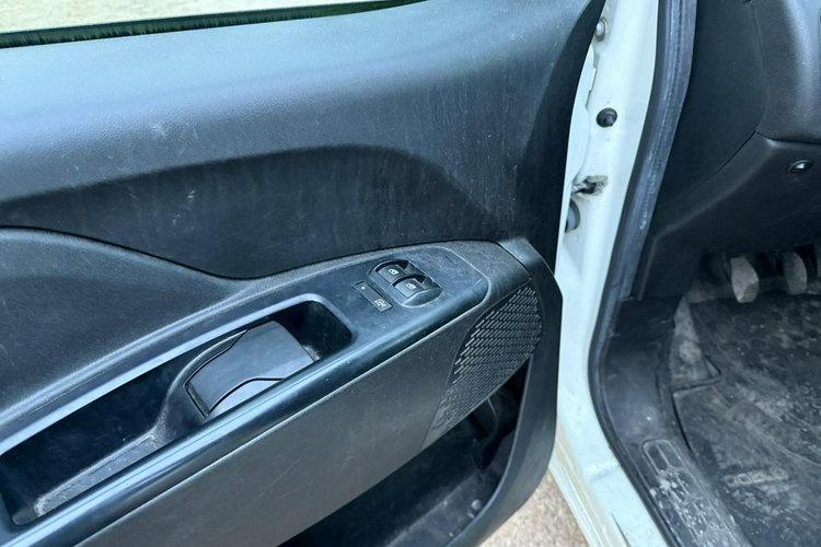 Fiat Doblo Maxi długi 1.4Tjet 120KM z Nowym LPG przebieg 85 tys km zdjęcie 14