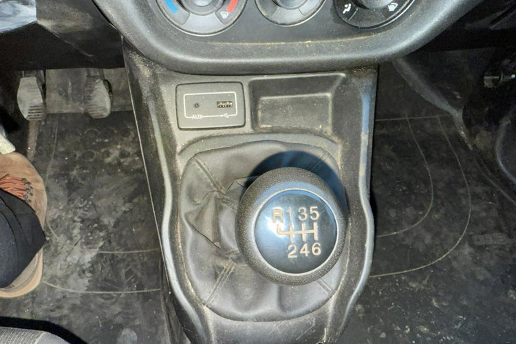 Fiat Doblo Maxi długi 1.4Tjet 120KM z Nowym LPG przebieg 85 tys km zdjęcie 16