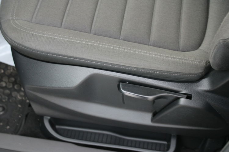 Ford Tourneo Connect 1.5 EcoBlue 120KM Titanium F-vat Gwarancja SalonPL zdjęcie 15