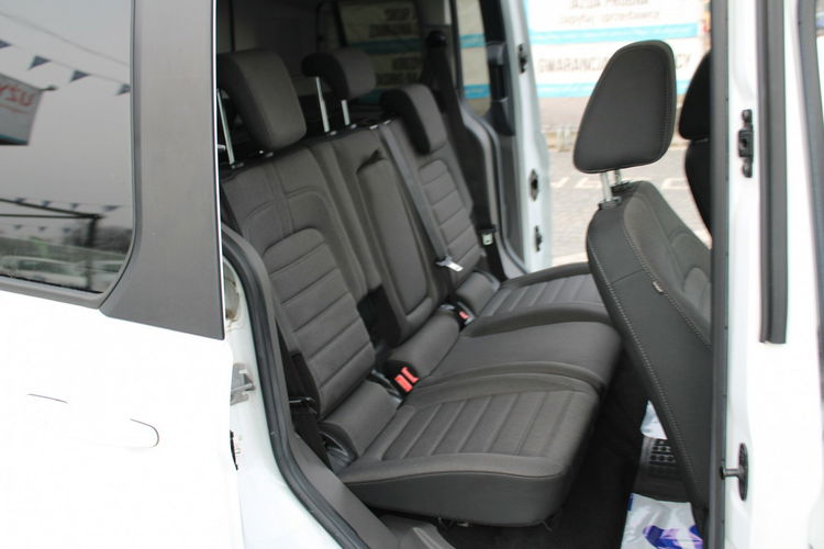 Ford Tourneo Connect 1.5 EcoBlue 120KM Titanium F-vat Gwarancja SalonPL zdjęcie 32