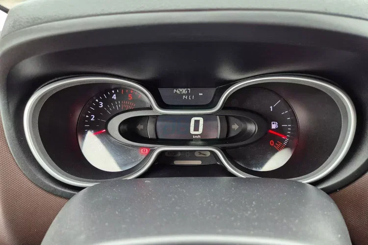 Renault Trafic L2H1 84900zł NETTO Brygadówka 6 osób 2.0dCi/120KM zdjęcie 18