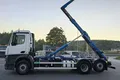 samochód ciężarowy Mercedes zdjęcie 5