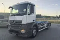 samochód ciężarowy Mercedes zdjęcie 6