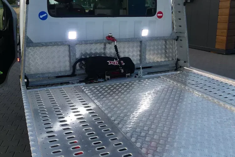 Renault MASTER / LAWETA / PERFEKCYJNY STAN / WCIĄGARKA / zdjęcie 11