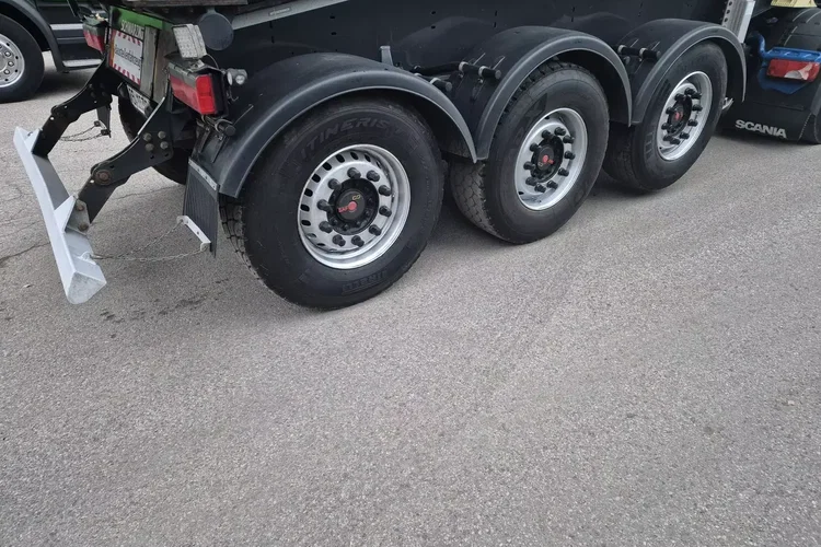 Schwarzmuller Wywrotka zdjęcie 11