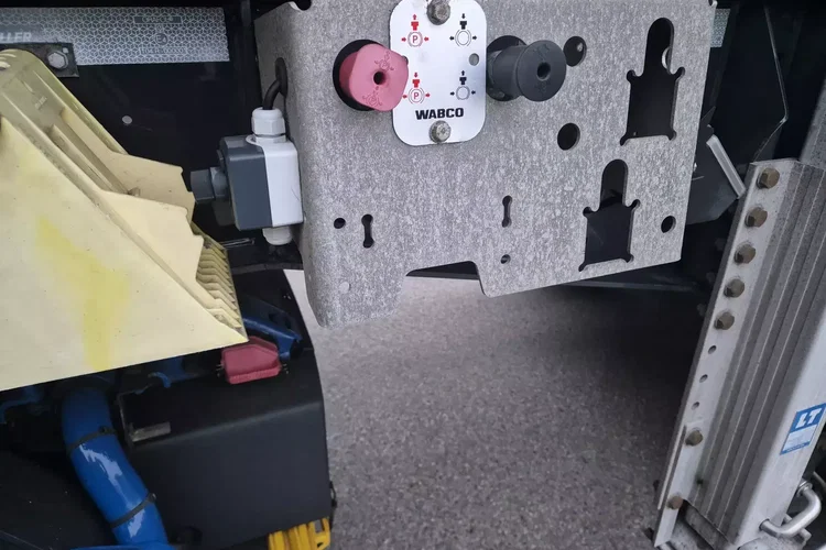 Schwarzmuller Wywrotka zdjęcie 15