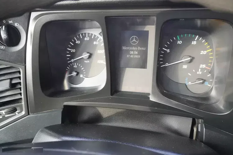 Mercedes Antos 2536 6x2 E6 / laweta / 3. oś skrętna / 298 tys. km zdjęcie 22