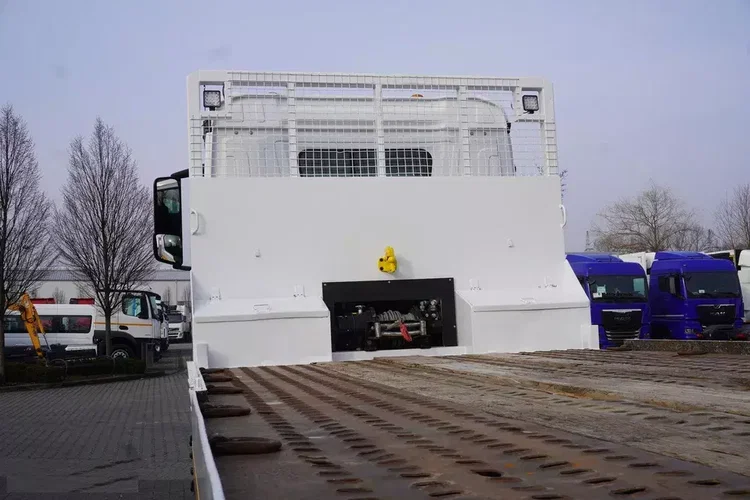 Mercedes Antos 2536 6x2 E6 / laweta / 3. oś skrętna / 298 tys. km zdjęcie 7