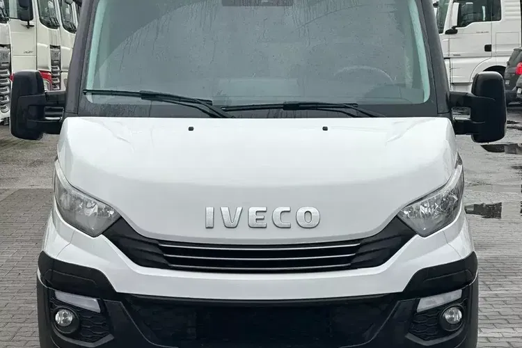Iveco 35S18 / 3.0 / AUTOMAT / PO KONTRAKCIE SERWISOWYM zdjęcie 43