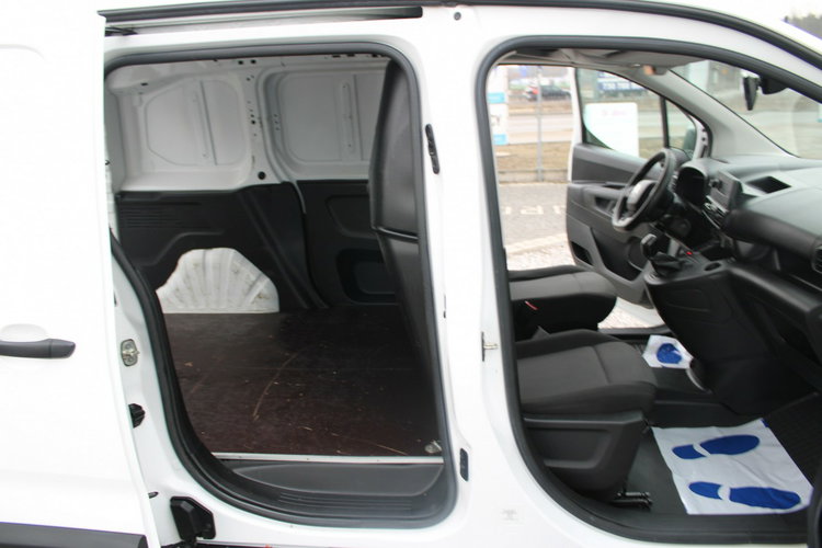 Citroen Berlingo 1.5 BlueHDi M Club Kamera F-vat VAT-1 SalonPL zdjęcie 20