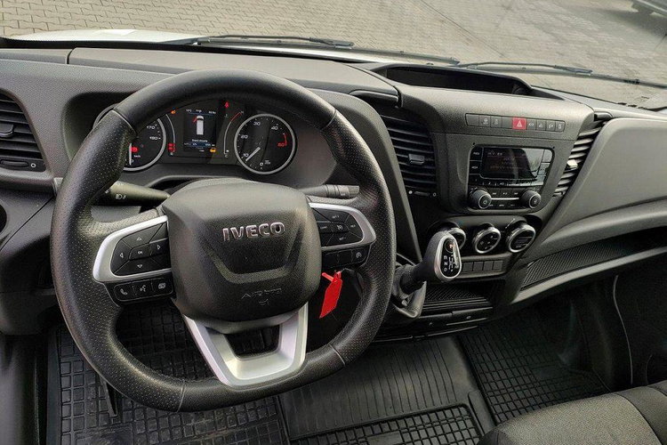 Iveco DAILY 35 S18 zdjęcie 8