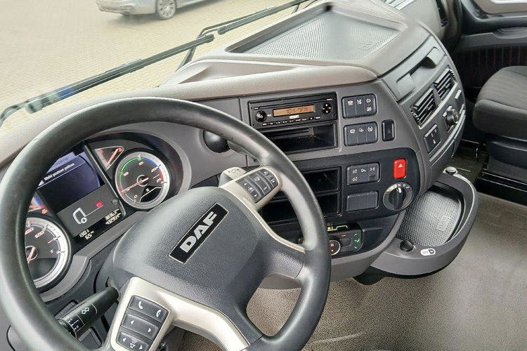 DAF XF 480 FT zdjęcie 6