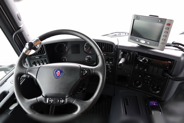 Scania P 450 / 8x4 / HDS PALFINGER PK 23002 / SKRZYNIOWY - 7 metr / EURO 6 / STEROWANIE RADIOWE zdjęcie 44