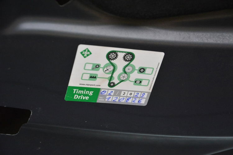 Fiat 500x 1.4 MultiAir(140KM) Skóry Klimatronic Parktronic Alu17 zdjęcie 33