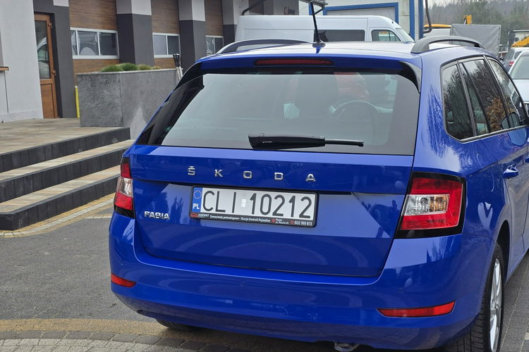 Skoda Fabia 1.0 MPi + gaz LPG / Salon PL I-właściciel / Bezwypadkowa zdjęcie 15
