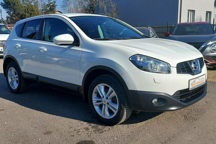Nissan Qashqai Climatronic dwustrefowy Alufelgi Serwis Podgrz. Fotele.Automat zdjęcie 3