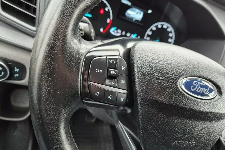 Ford Transit Custom L2H1 79999zł NETTO Brygadówka 6 osób 2.0TdCi/131KM zdjęcie 19