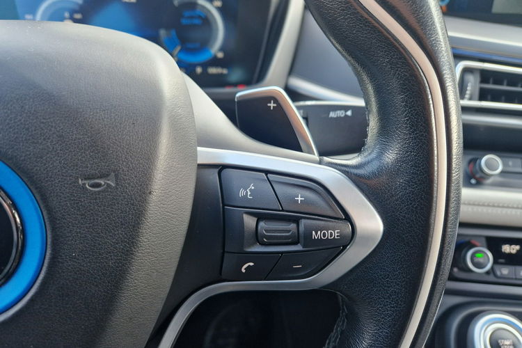 BMW i8 PlugIn 360KM HeadUp 4x4 Kamery360 Aut.ŚwiatłaDrogowe Możliwość Zamiany zdjęcie 13