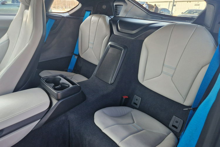 BMW i8 PlugIn 360KM HeadUp 4x4 Kamery360 Aut.ŚwiatłaDrogowe Możliwość Zamiany zdjęcie 21