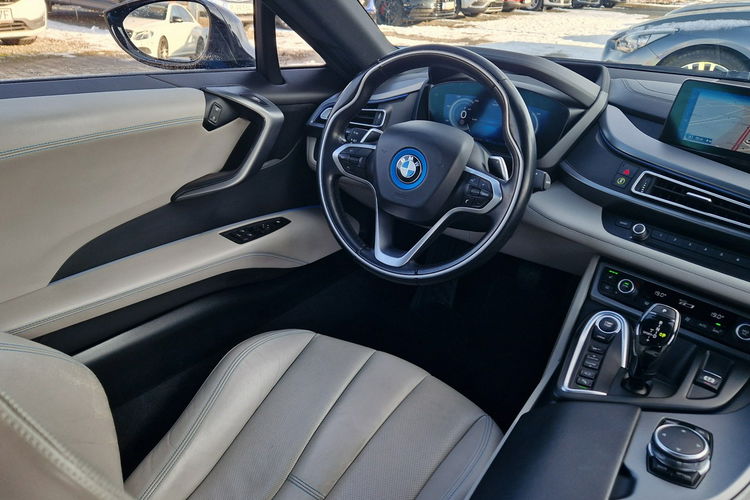 BMW i8 PlugIn 360KM HeadUp 4x4 Kamery360 Aut.ŚwiatłaDrogowe Możliwość Zamiany zdjęcie 23