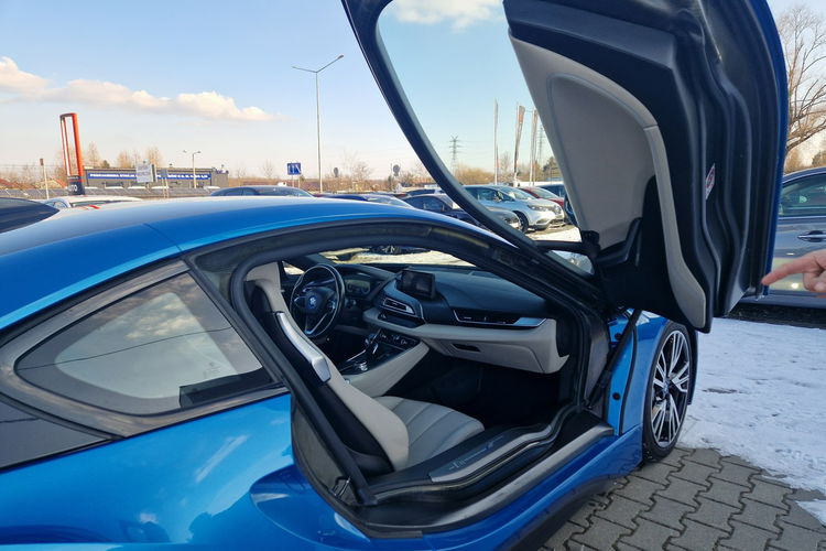 BMW i8 PlugIn 360KM HeadUp 4x4 Kamery360 Aut.ŚwiatłaDrogowe Możliwość Zamiany zdjęcie 25
