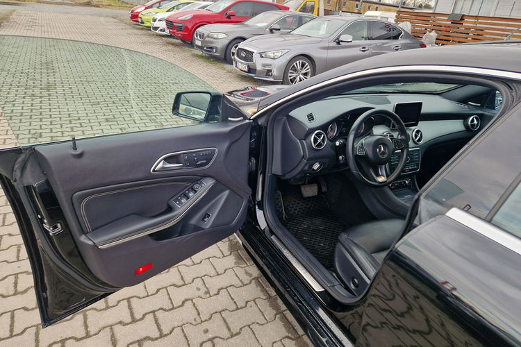 Mercedes CLA 250 Pakiet AMG Czuj.MartegoPola Kamera Czujniki Harman/Kardon Gwarancja zdjęcie 12