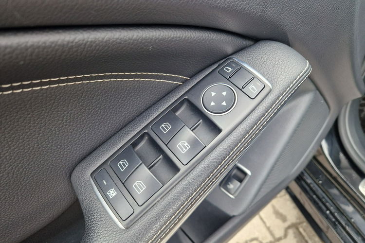 Mercedes CLA 250 Pakiet AMG Czuj.MartegoPola Kamera Czujniki Harman/Kardon Gwarancja zdjęcie 14
