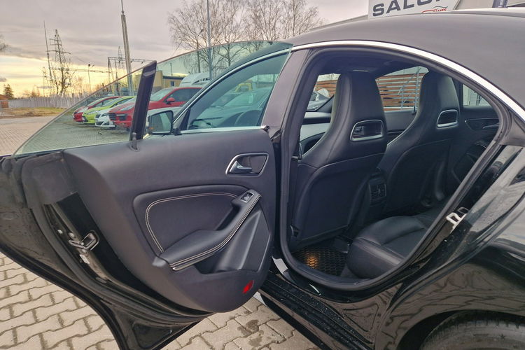 Mercedes CLA 250 Pakiet AMG Czuj.MartegoPola Kamera Czujniki Harman/Kardon Gwarancja zdjęcie 23