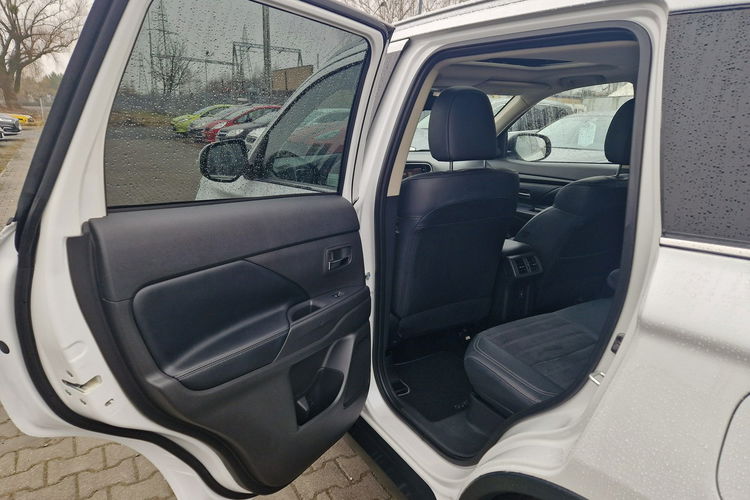 Mitsubishi Outlander Led Szyber Key-Less 7os Czuj.MartwPola BiałaPerła Kamery360 Gwarancja zdjęcie 27