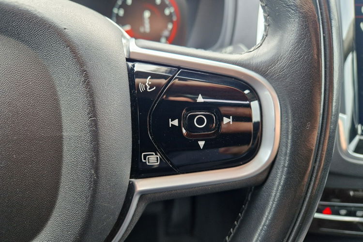Volvo XC 60 AktywnyTempomat Panorama Czyt.Znaków Podgrz.Kierownica Ele.Klapa AWD zdjęcie 14