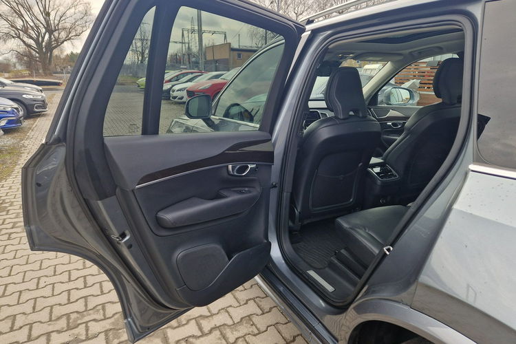 Volvo XC 60 AktywnyTempomat Panorama Czyt.Znaków Podgrz.Kierownica Ele.Klapa AWD zdjęcie 23