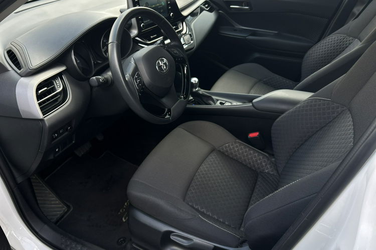 Toyota C-HR 1.8 HSD 122KM COMFORT, salon Polska, gwarancja, FV23% zdjęcie 10